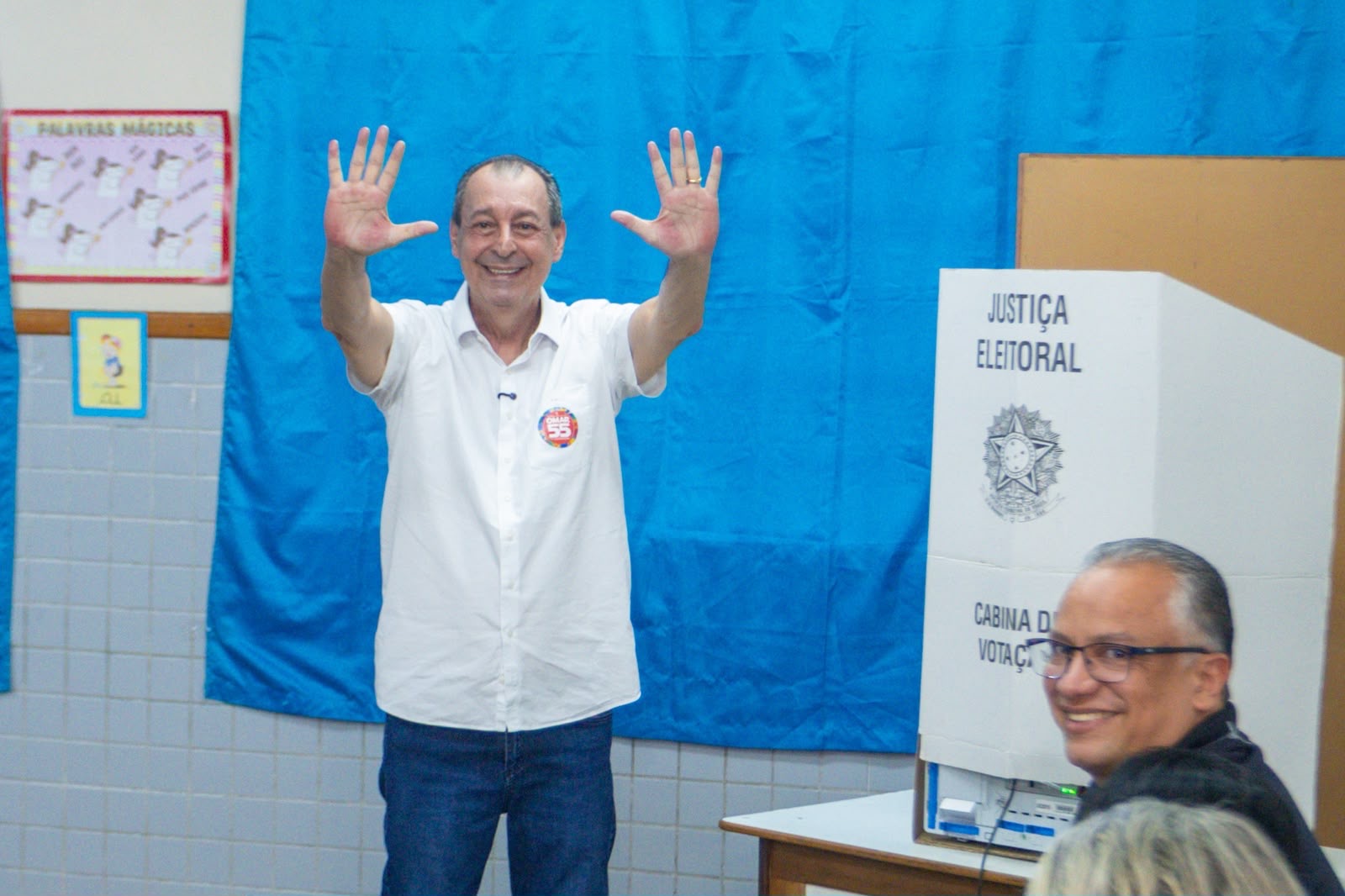 Omar Aziz defende democracia ao votar no segundo turno e que, caso seja eleito, governará para todos